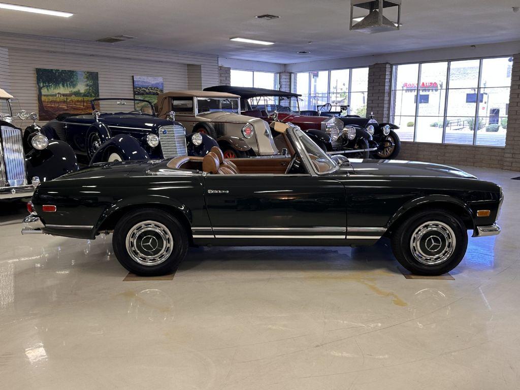 1969 Mercedes - Benz 280 SL Pagoda