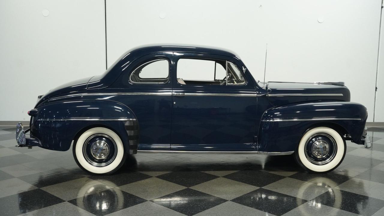 1947 Ford Super Deluxe Coupe