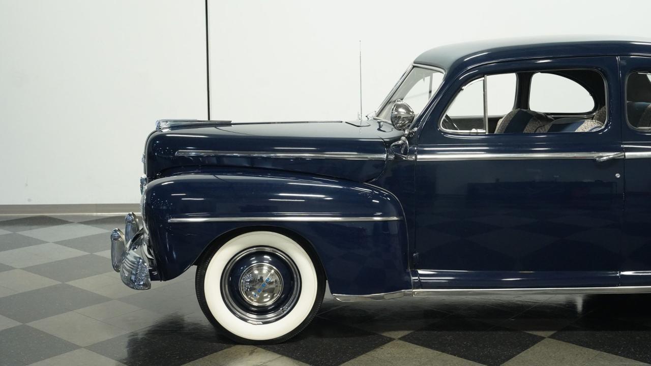 1947 Ford Super Deluxe Coupe