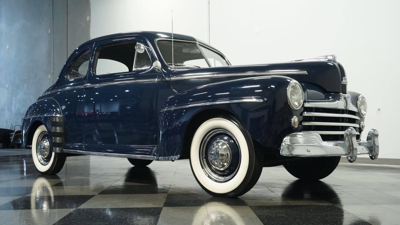 1947 Ford Super Deluxe Coupe