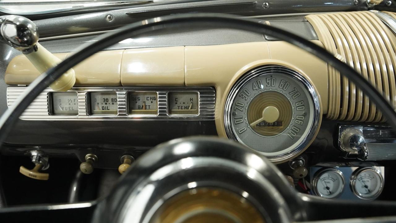 1947 Ford Super Deluxe Coupe