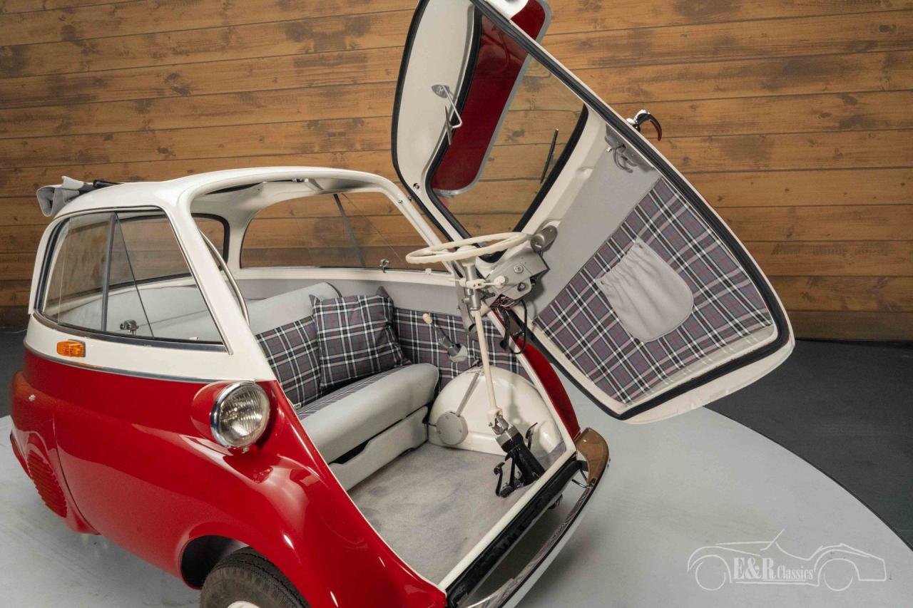 1957 BMW Isetta