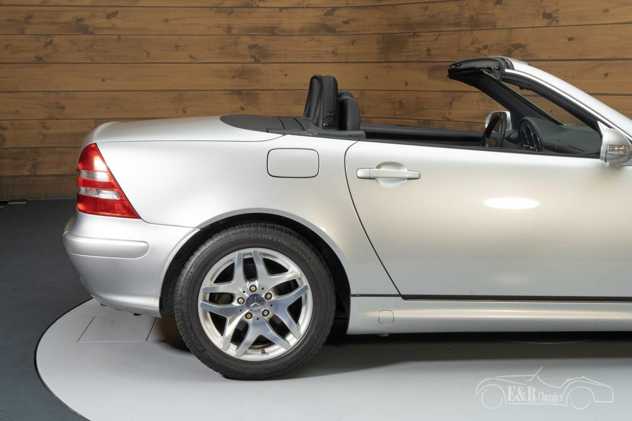 2003 Mercedes - Benz SLK 200