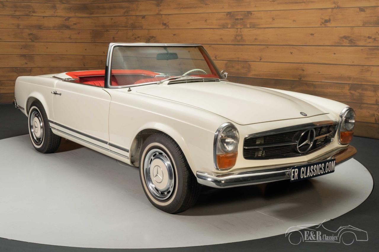 1966 Mercedes - Benz 230SL