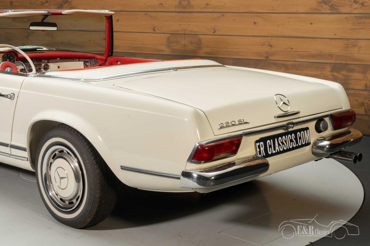 1966 Mercedes - Benz 230SL