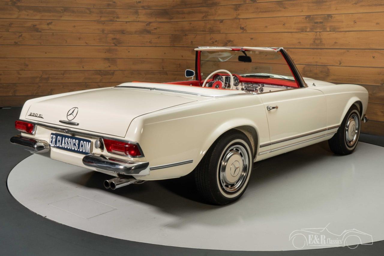 1966 Mercedes - Benz 230SL