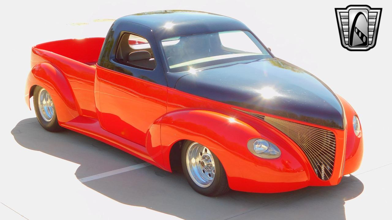 1939 Studebaker Custom