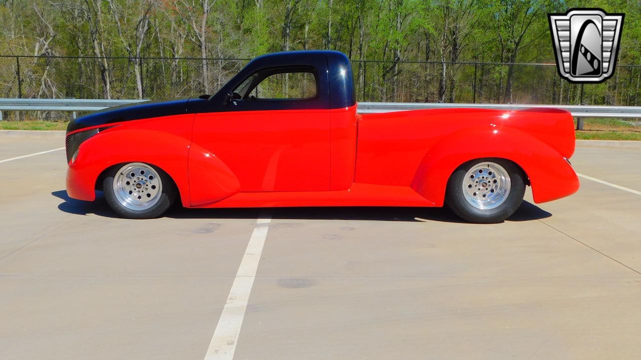 1939 Studebaker Custom