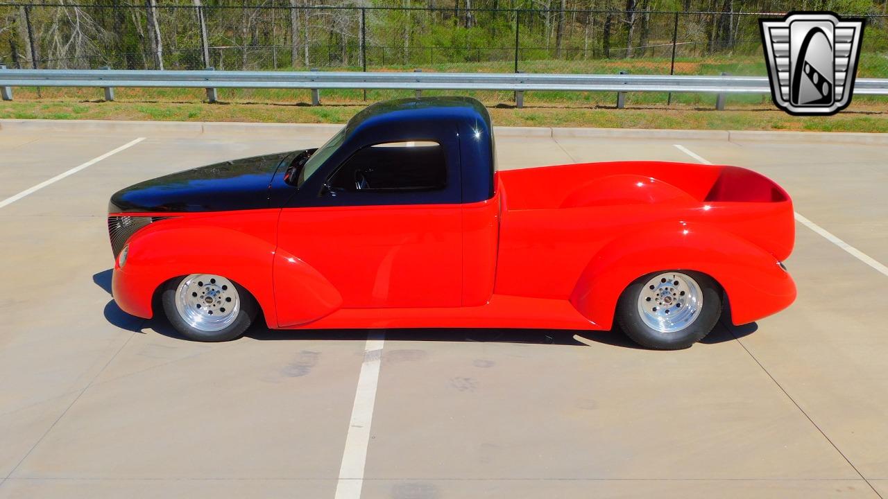 1939 Studebaker Custom