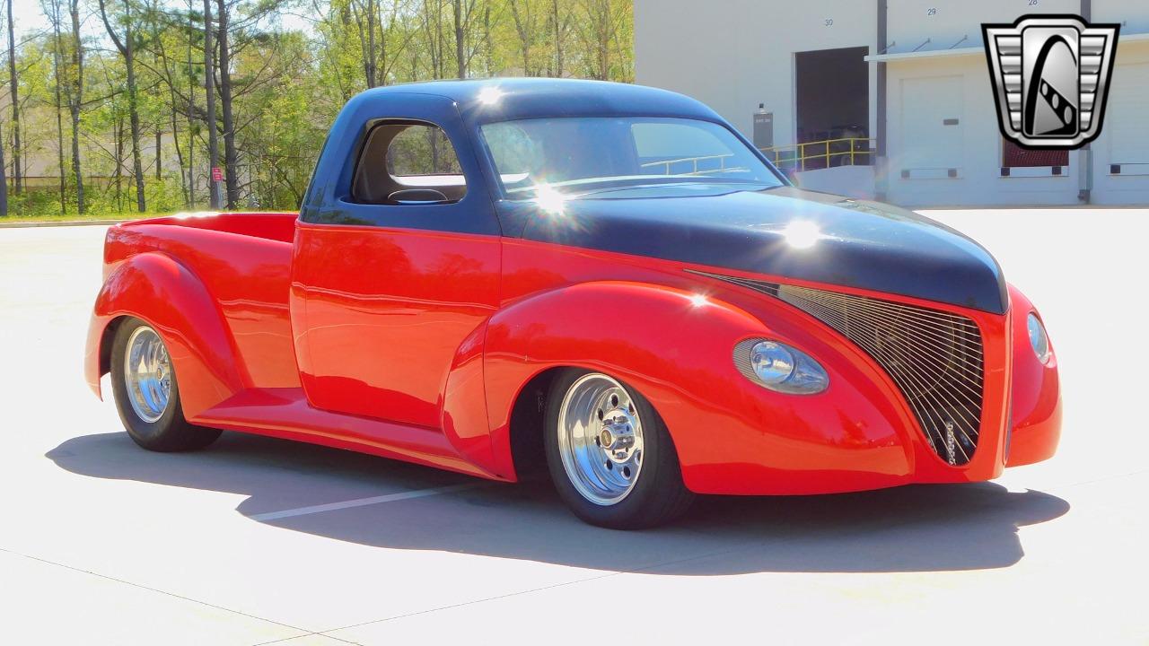 1939 Studebaker Custom