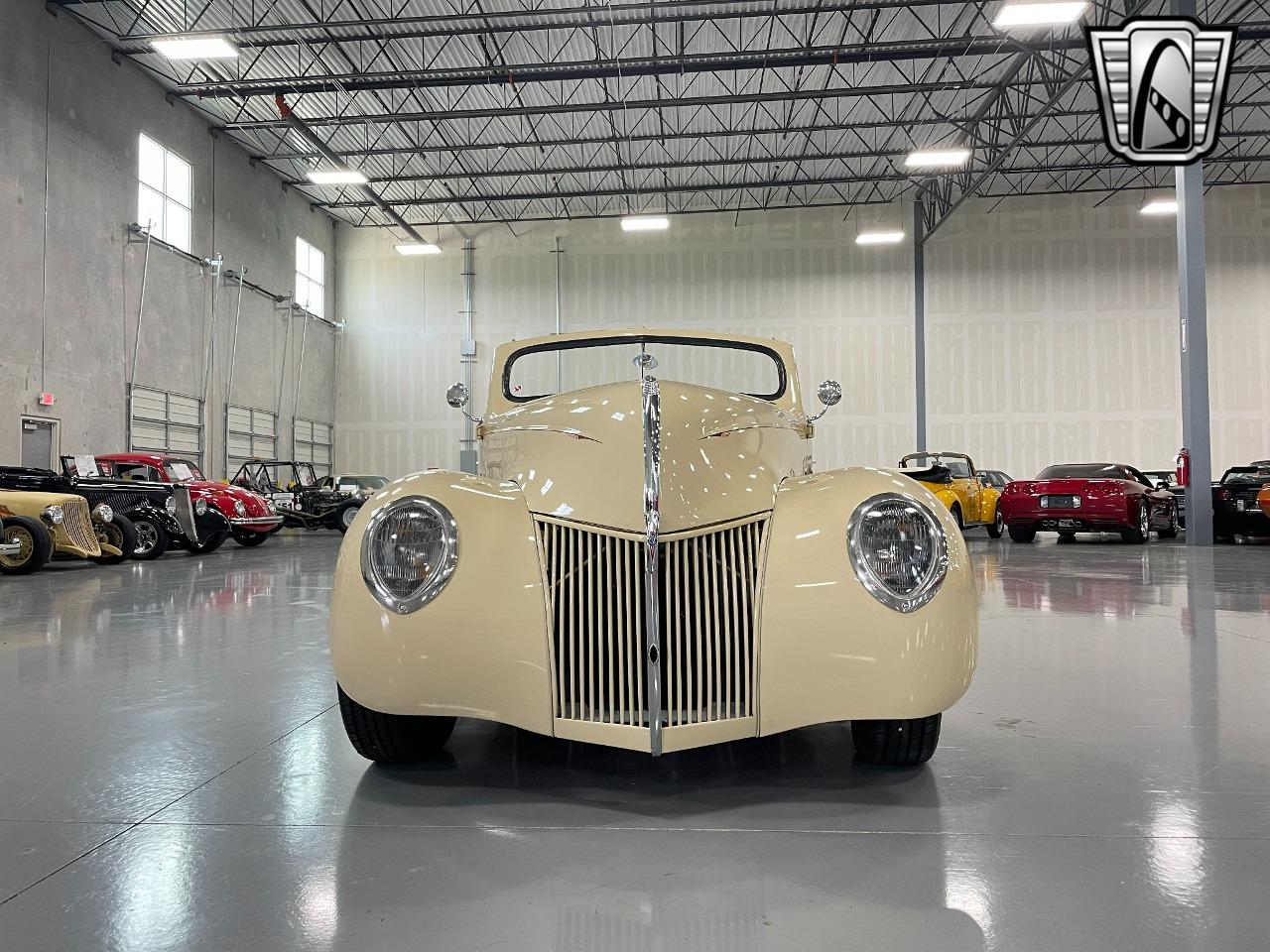 1939 Ford Deluxe