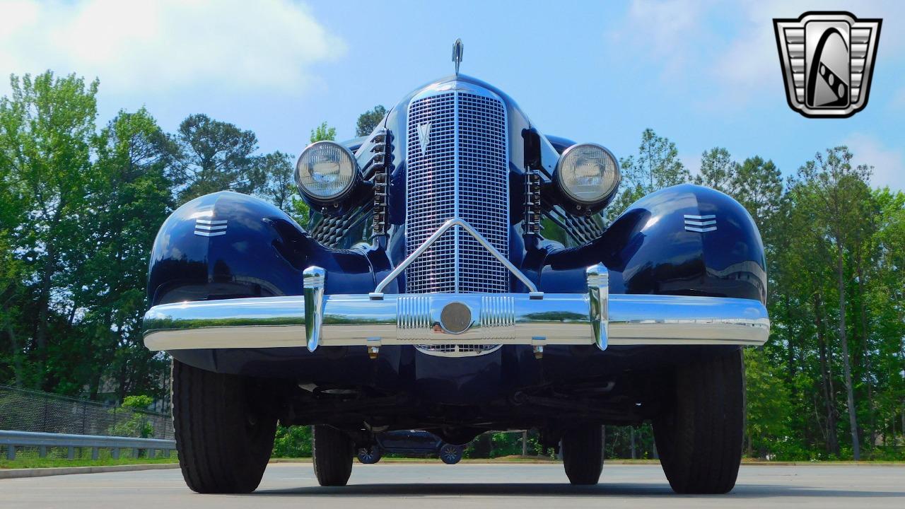 1937 Cadillac Lasalle