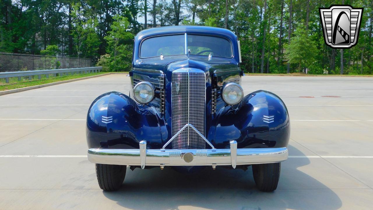 1937 Cadillac Lasalle