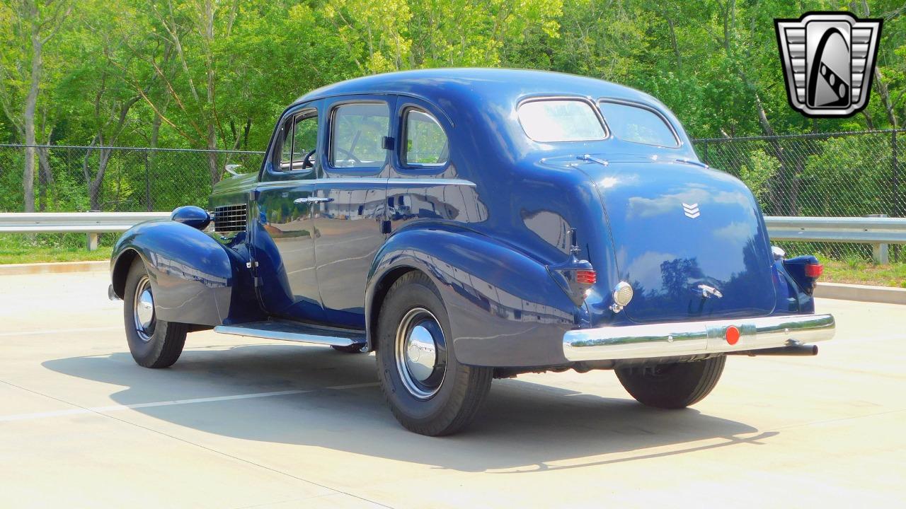 1937 Cadillac Lasalle