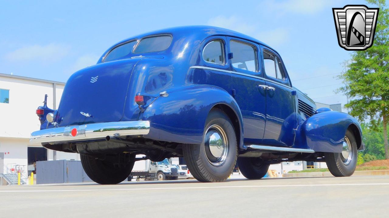 1937 Cadillac Lasalle