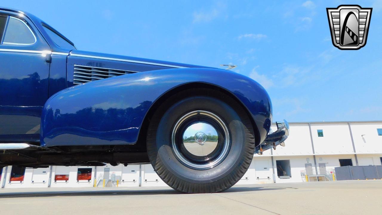 1937 Cadillac Lasalle