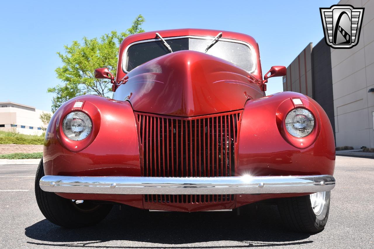 1939 Ford Deluxe