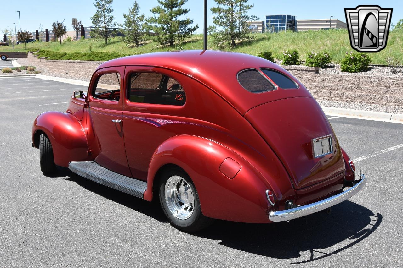 1939 Ford Deluxe