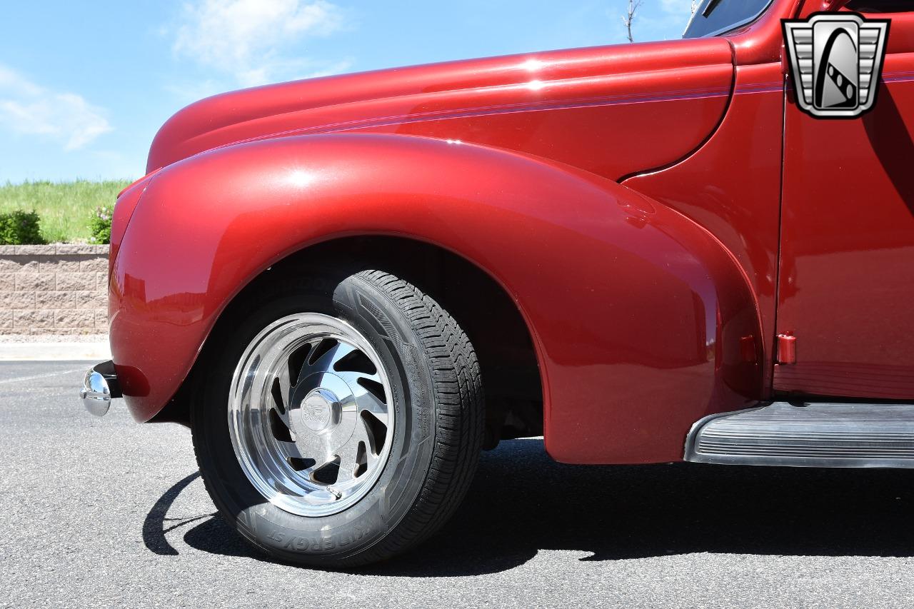 1939 Ford Deluxe