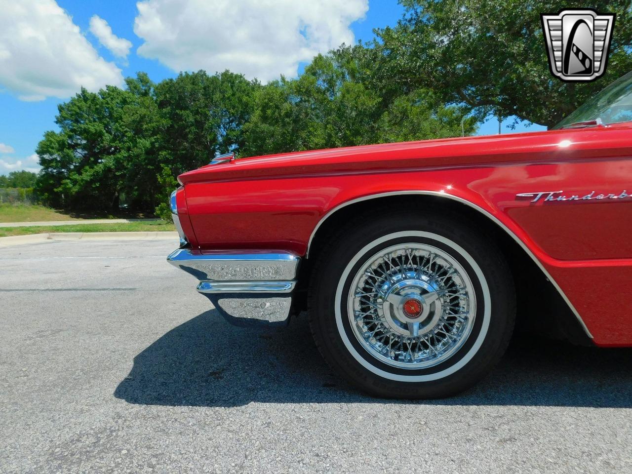 1964 Ford Thunderbird