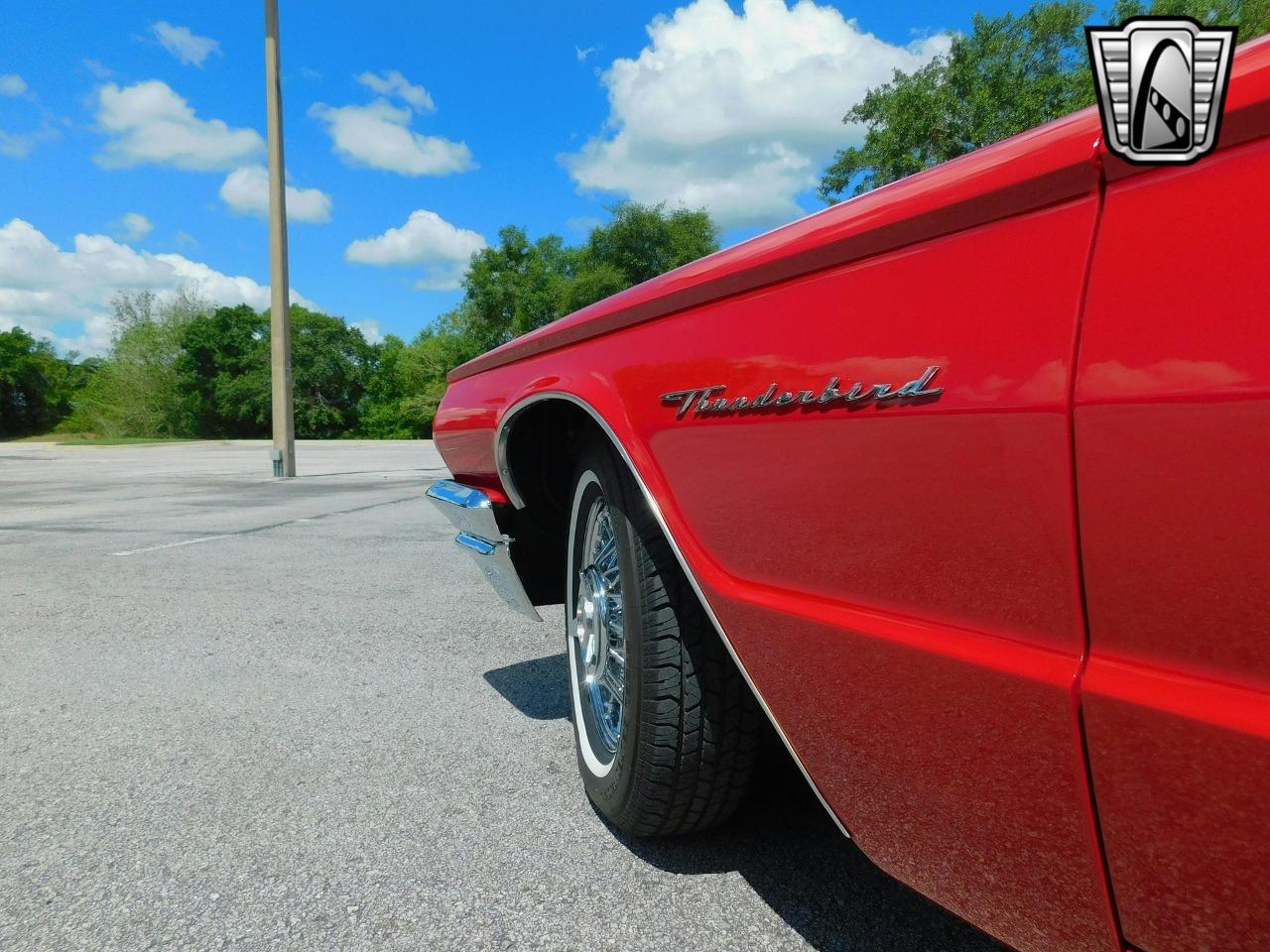 1964 Ford Thunderbird