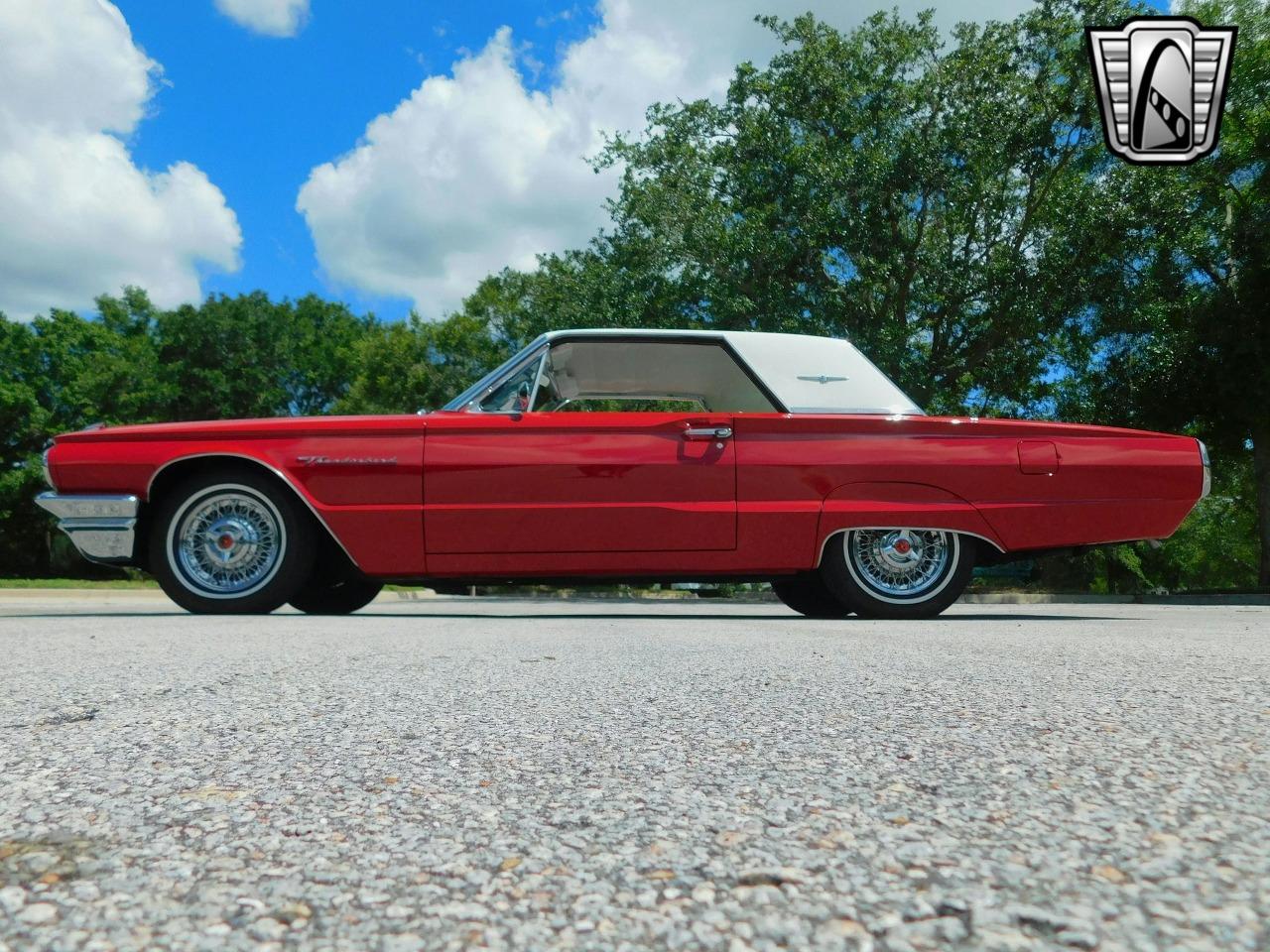 1964 Ford Thunderbird