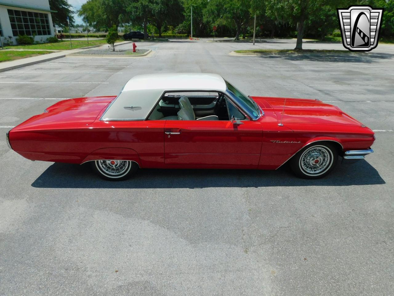 1964 Ford Thunderbird