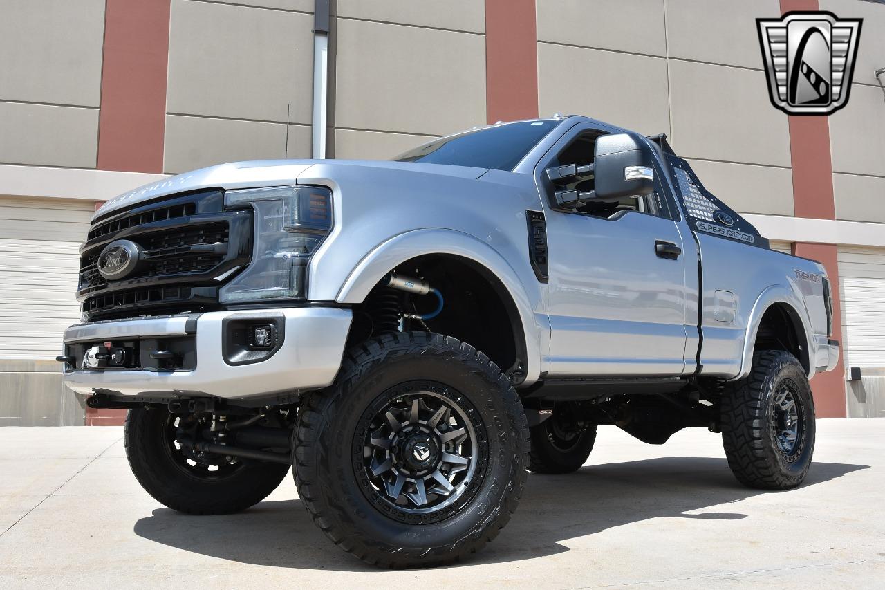 2022 Ford F350