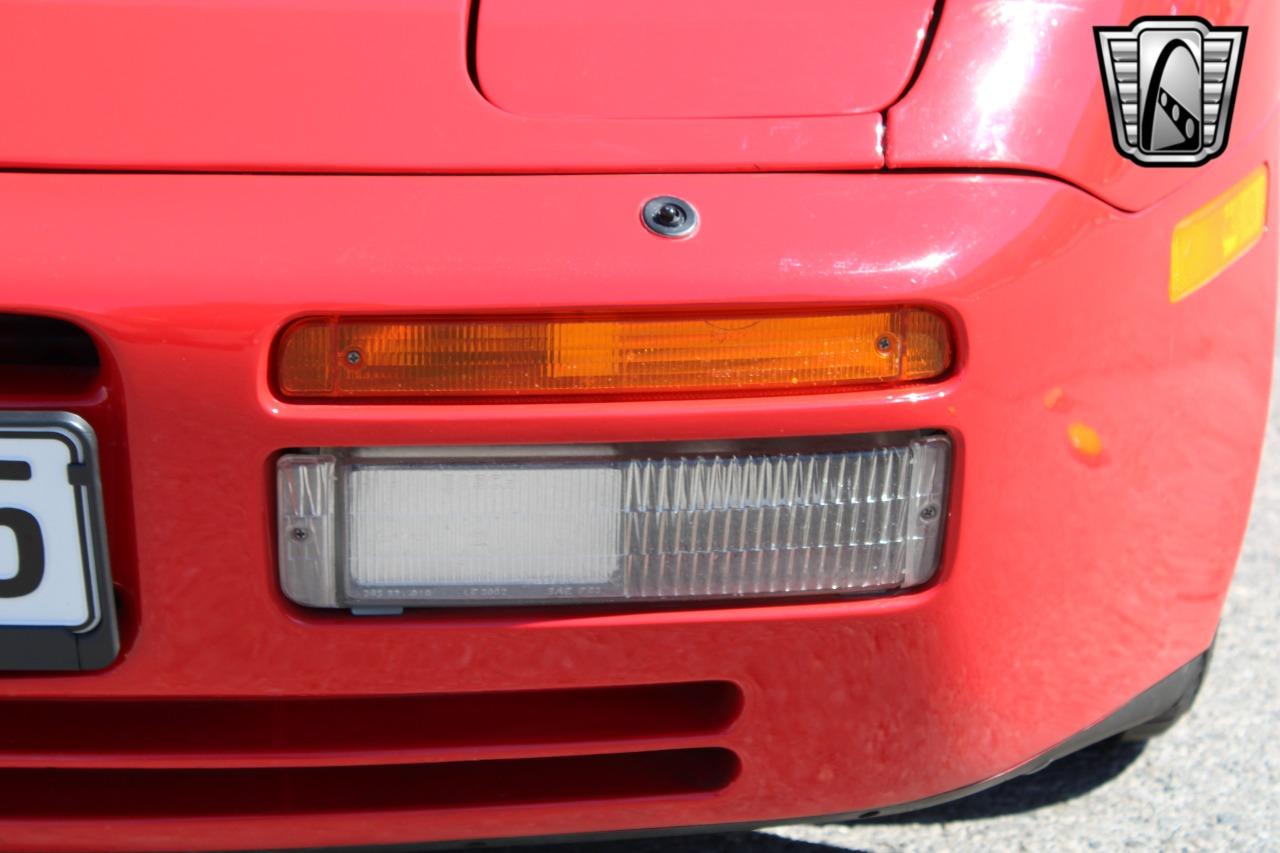 1985 Porsche 944