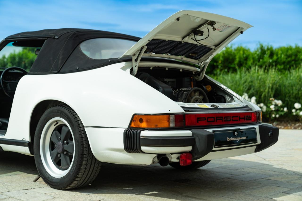 1986 Porsche 911 CARRERA 3.2 CABRIOLET