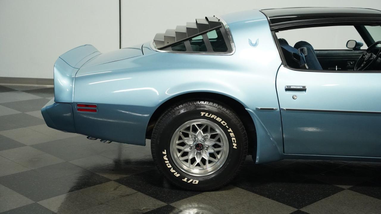 1981 Pontiac Firebird Trans Am LS3 Restomod