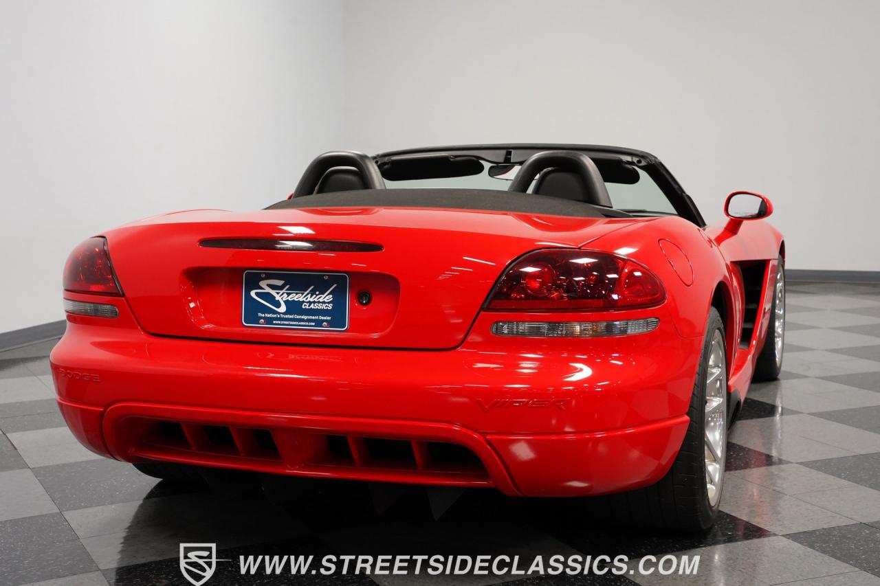 2005 Dodge Viper SRT-10