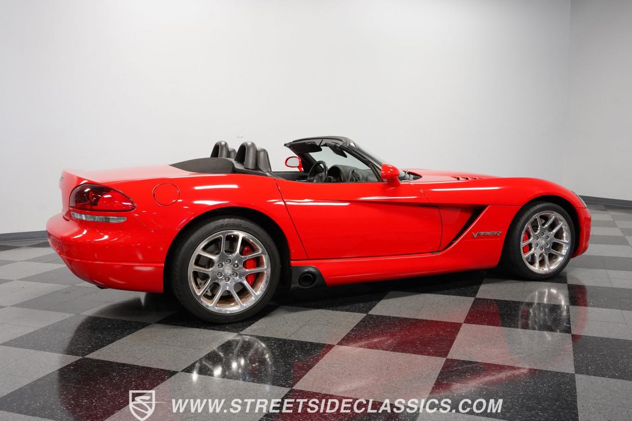 2005 Dodge Viper SRT-10