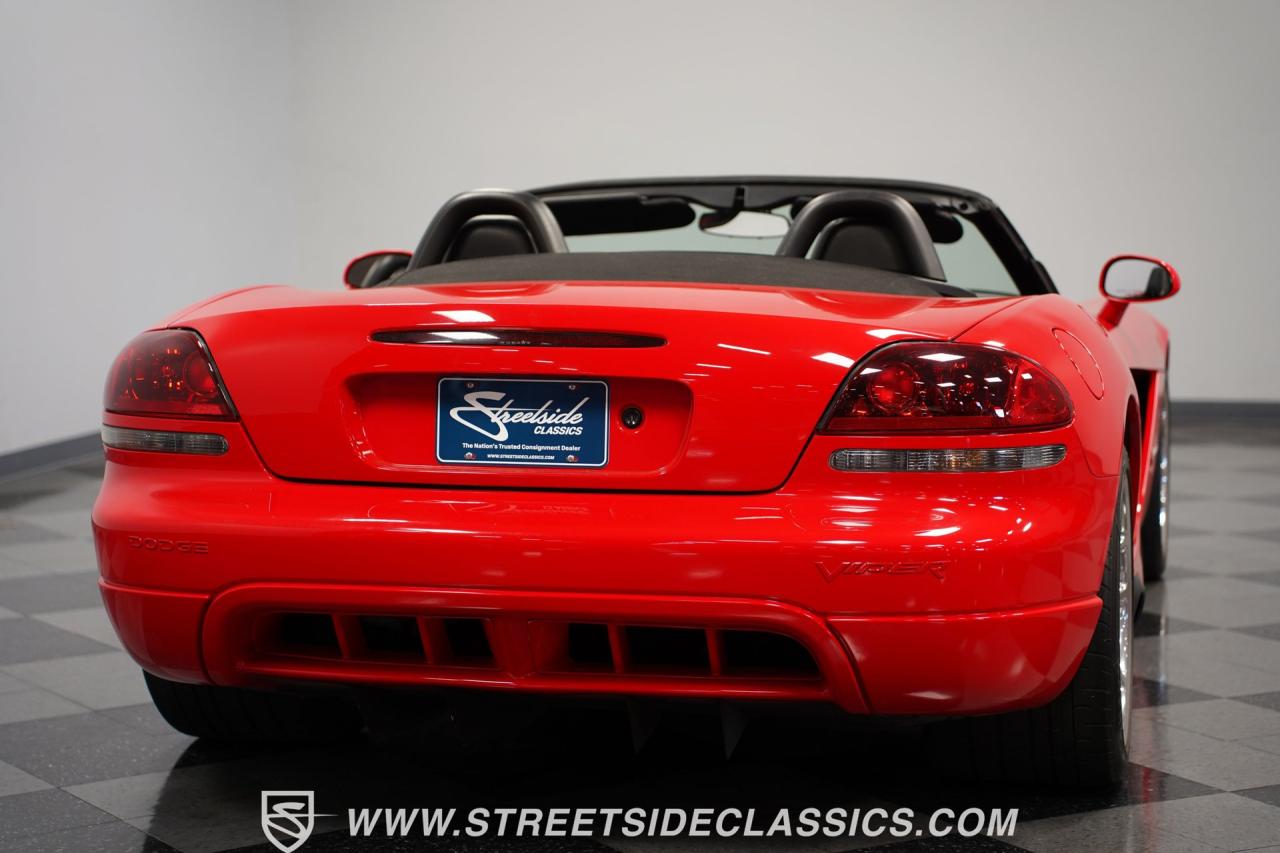 2005 Dodge Viper SRT-10