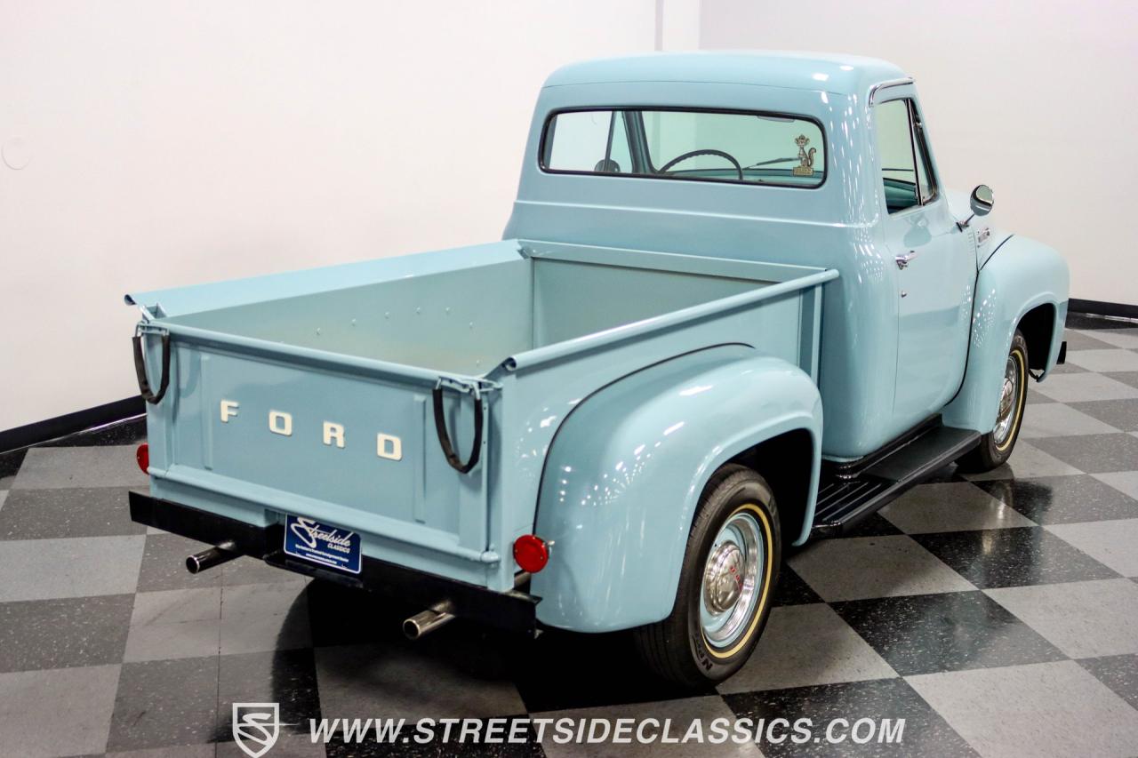 1953 Ford F-100