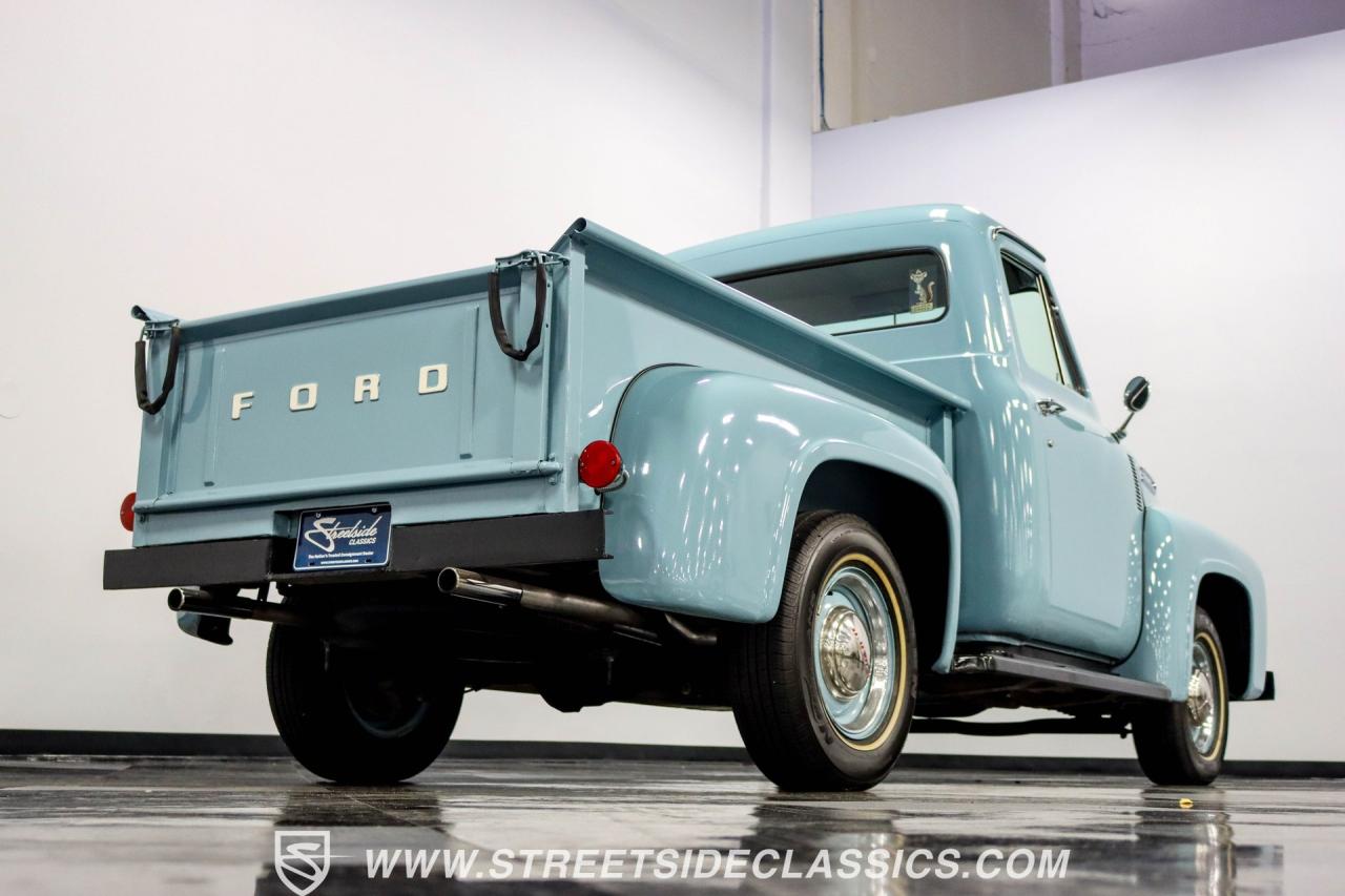 1953 Ford F-100