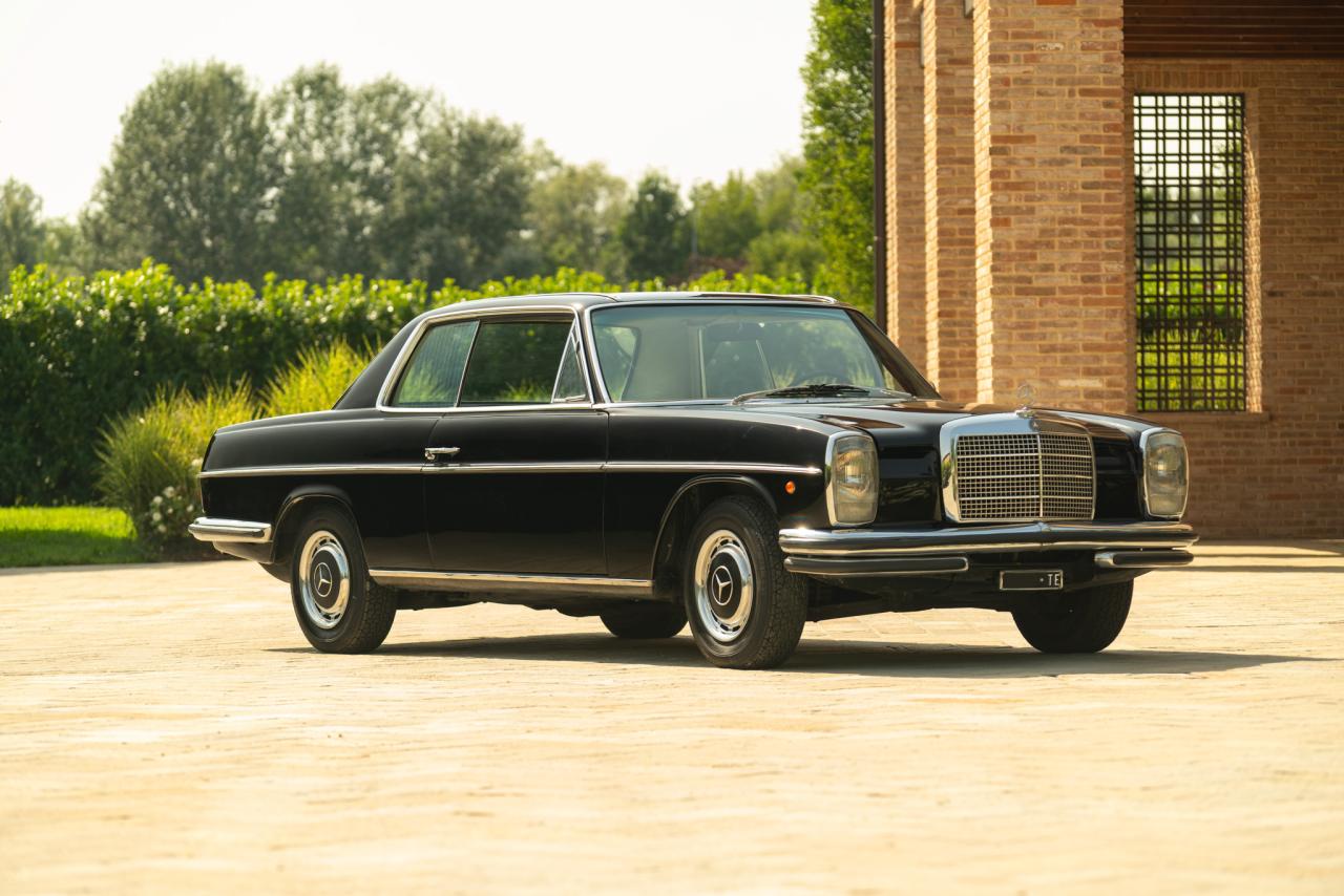 1970 Mercedes - Benz 250 CE