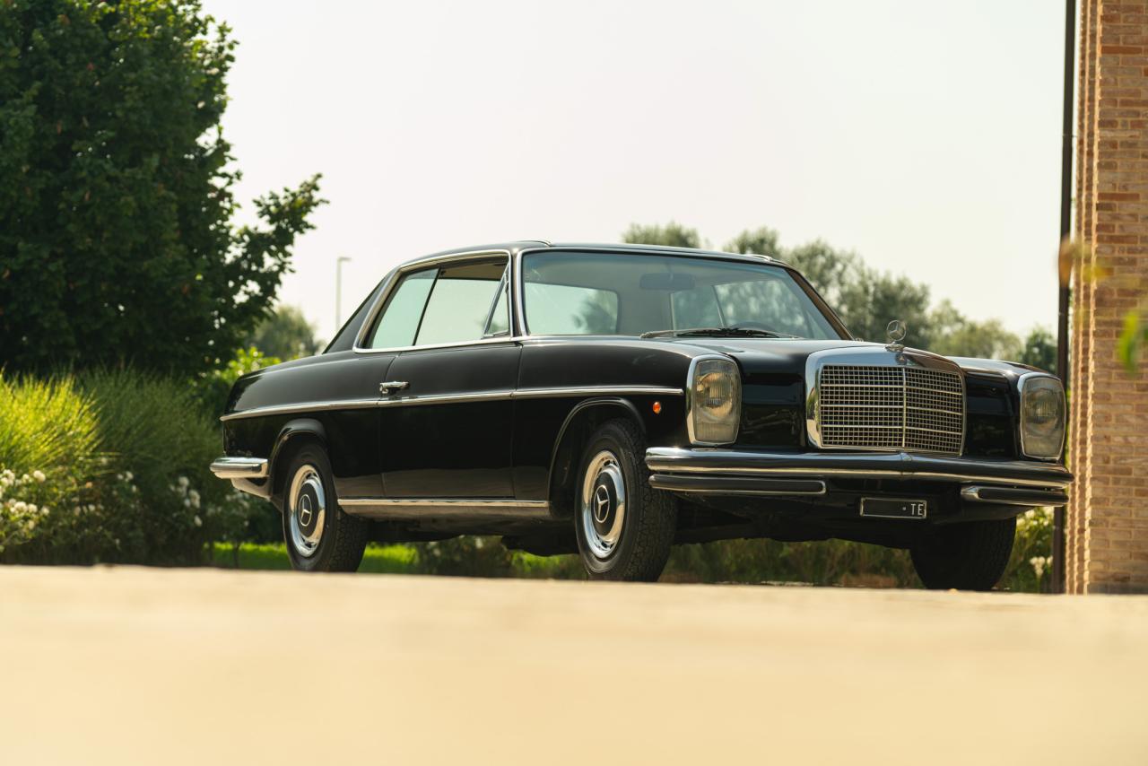 1970 Mercedes - Benz 250 CE