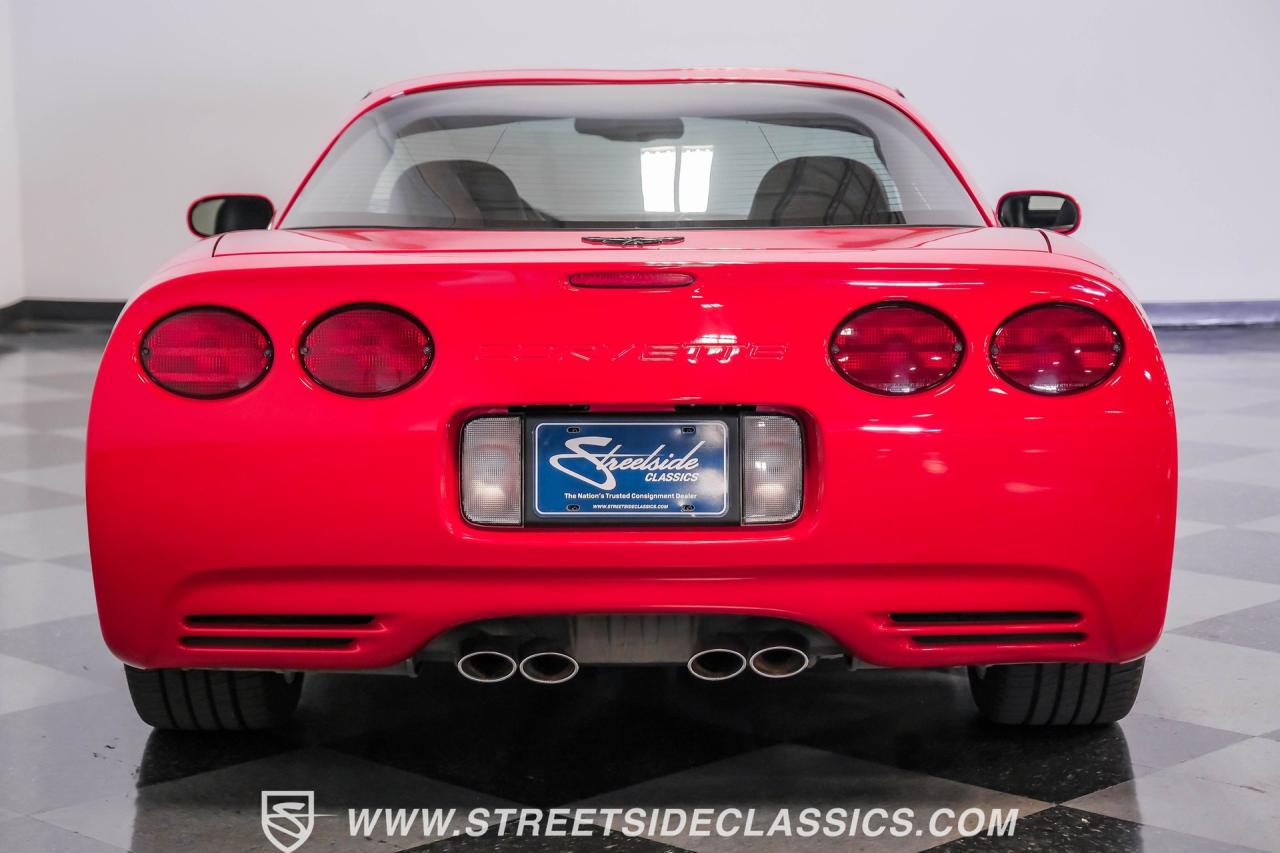 2004 Chevrolet Corvette