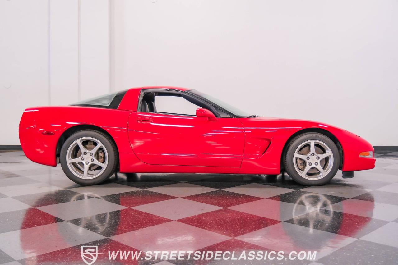 2004 Chevrolet Corvette