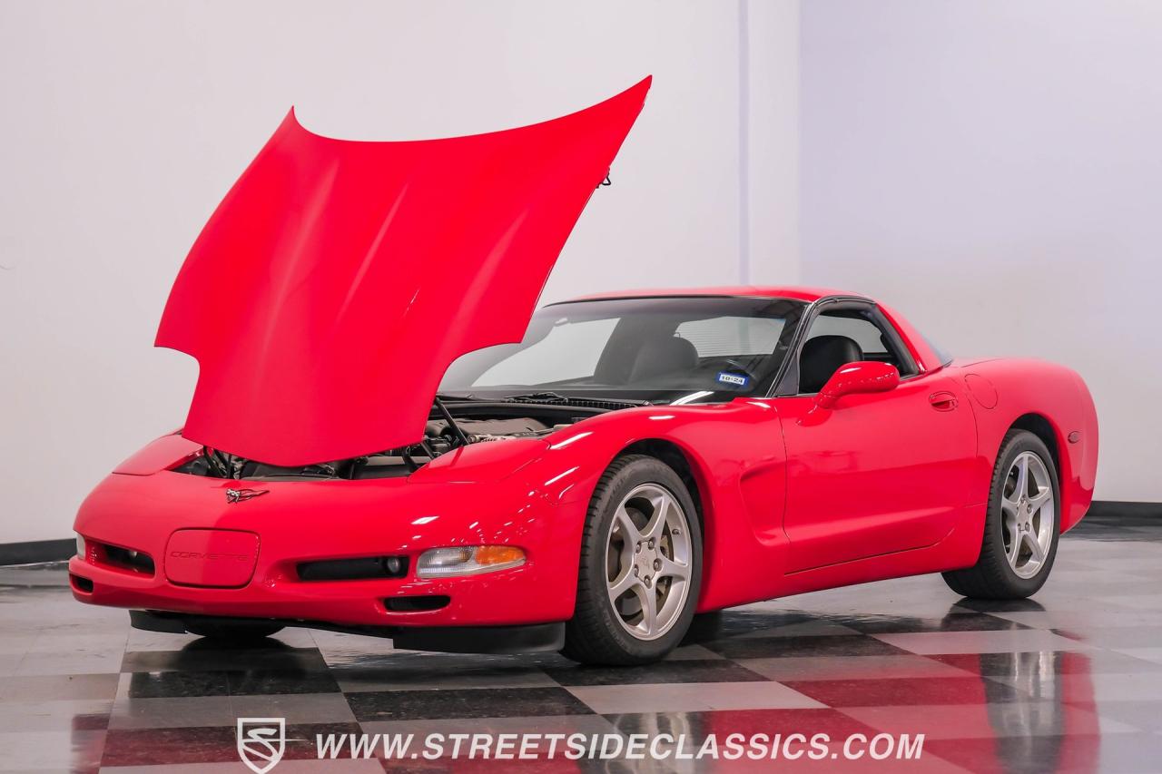 2004 Chevrolet Corvette