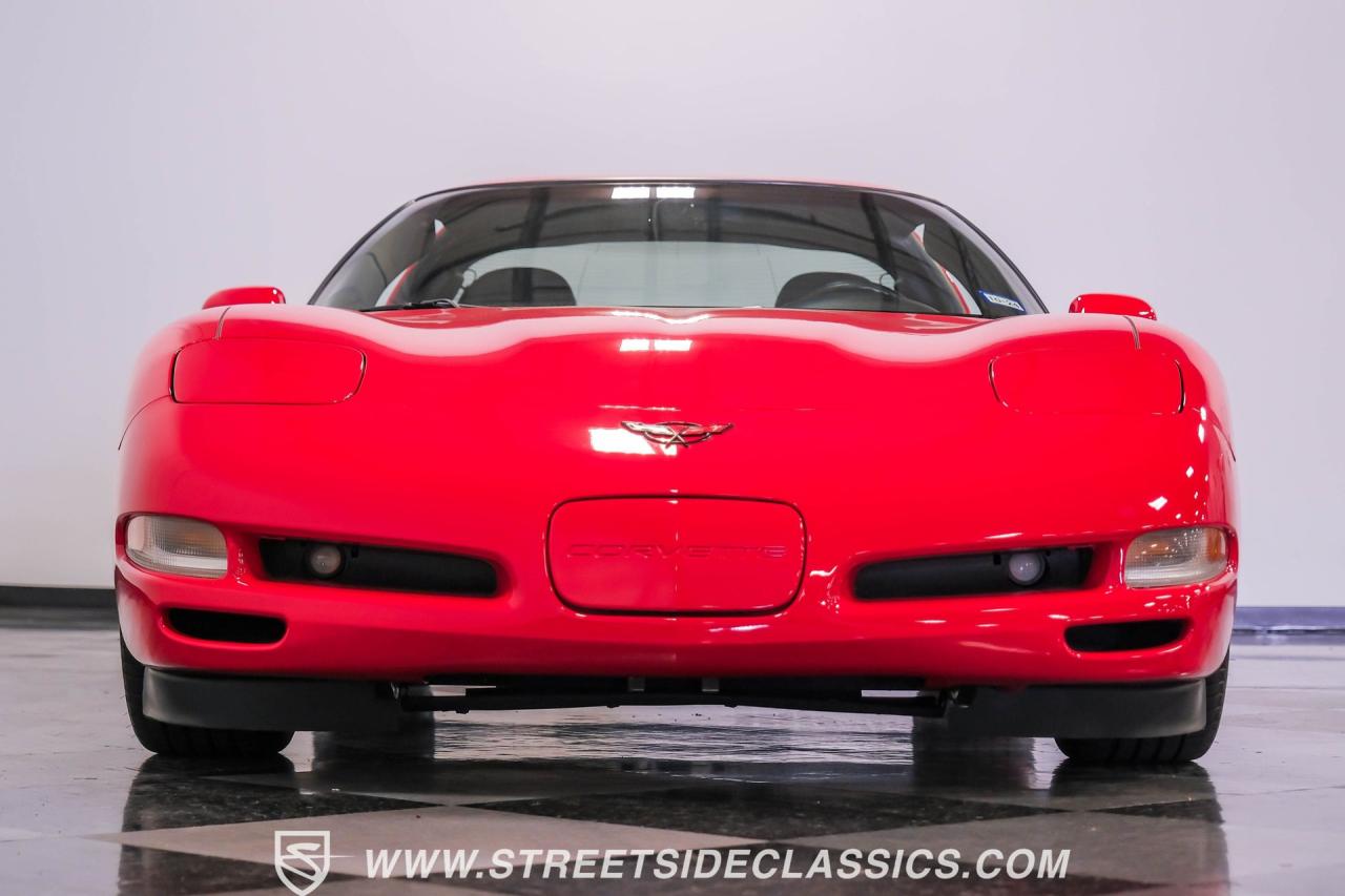 2004 Chevrolet Corvette