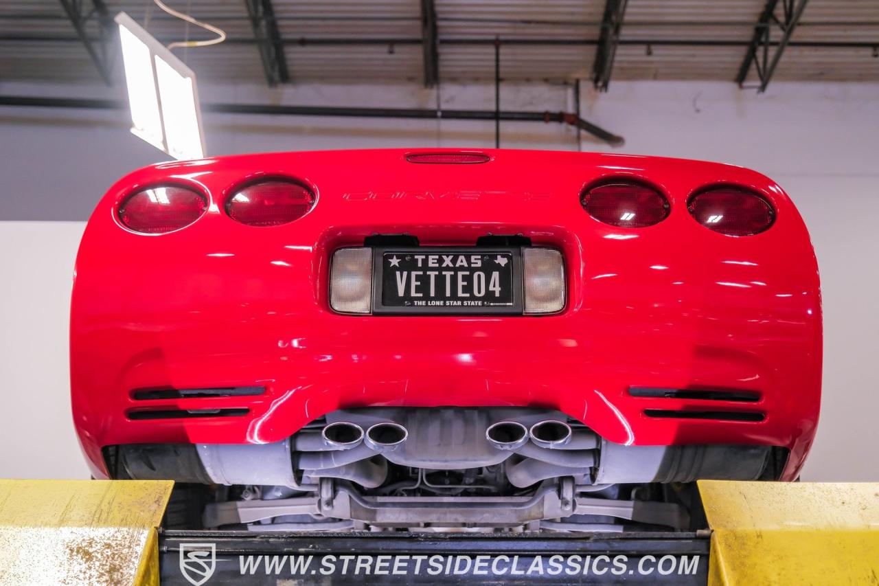 2004 Chevrolet Corvette