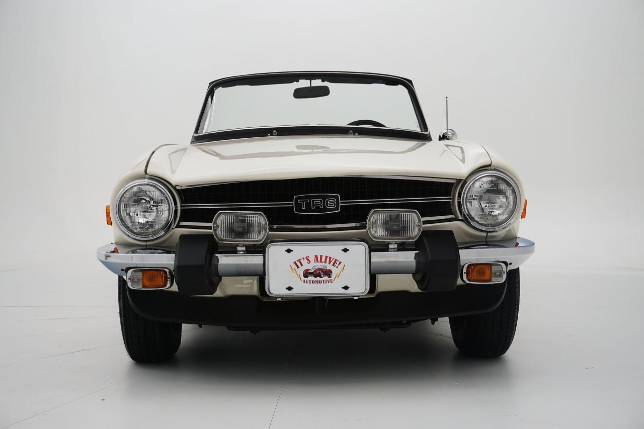 1976 Triumph TR6 w/ Overdrive