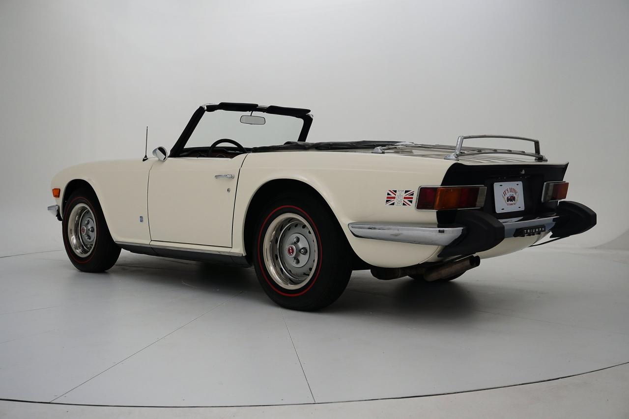 1976 Triumph TR6 w/ Overdrive