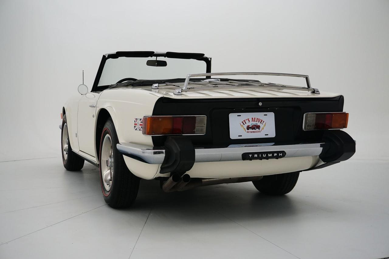 1976 Triumph TR6 w/ Overdrive