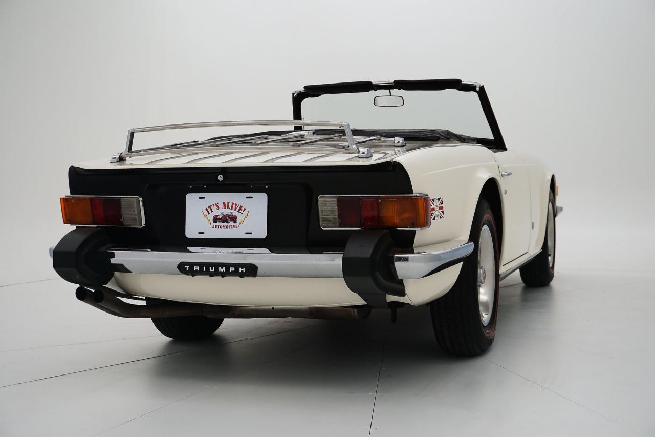 1976 Triumph TR6 w/ Overdrive