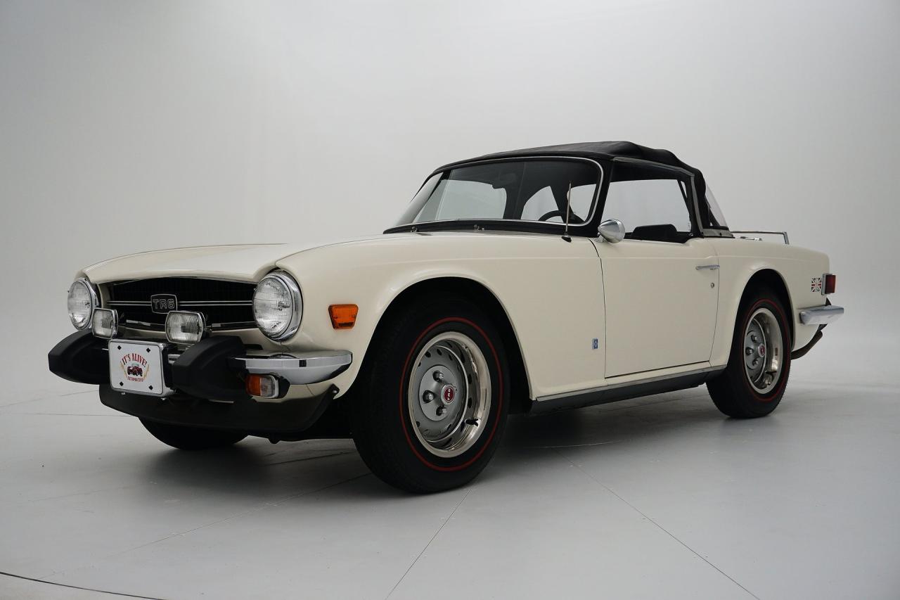 1976 Triumph TR6 w/ Overdrive