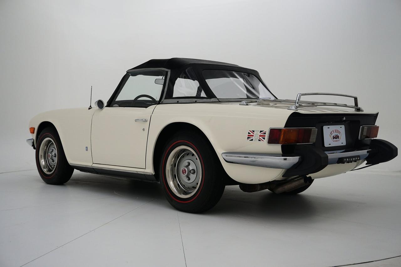 1976 Triumph TR6 w/ Overdrive