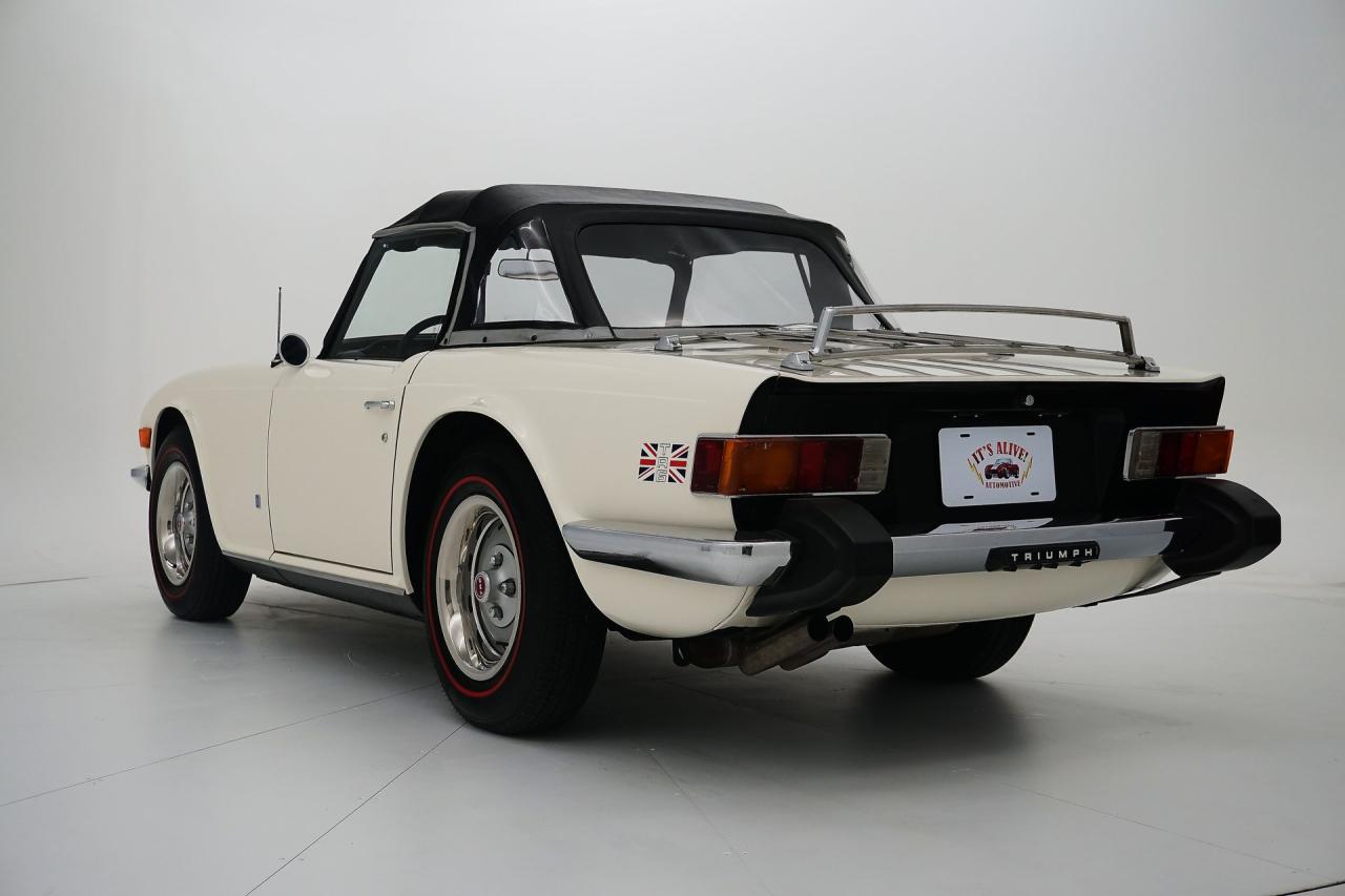 1976 Triumph TR6 w/ Overdrive